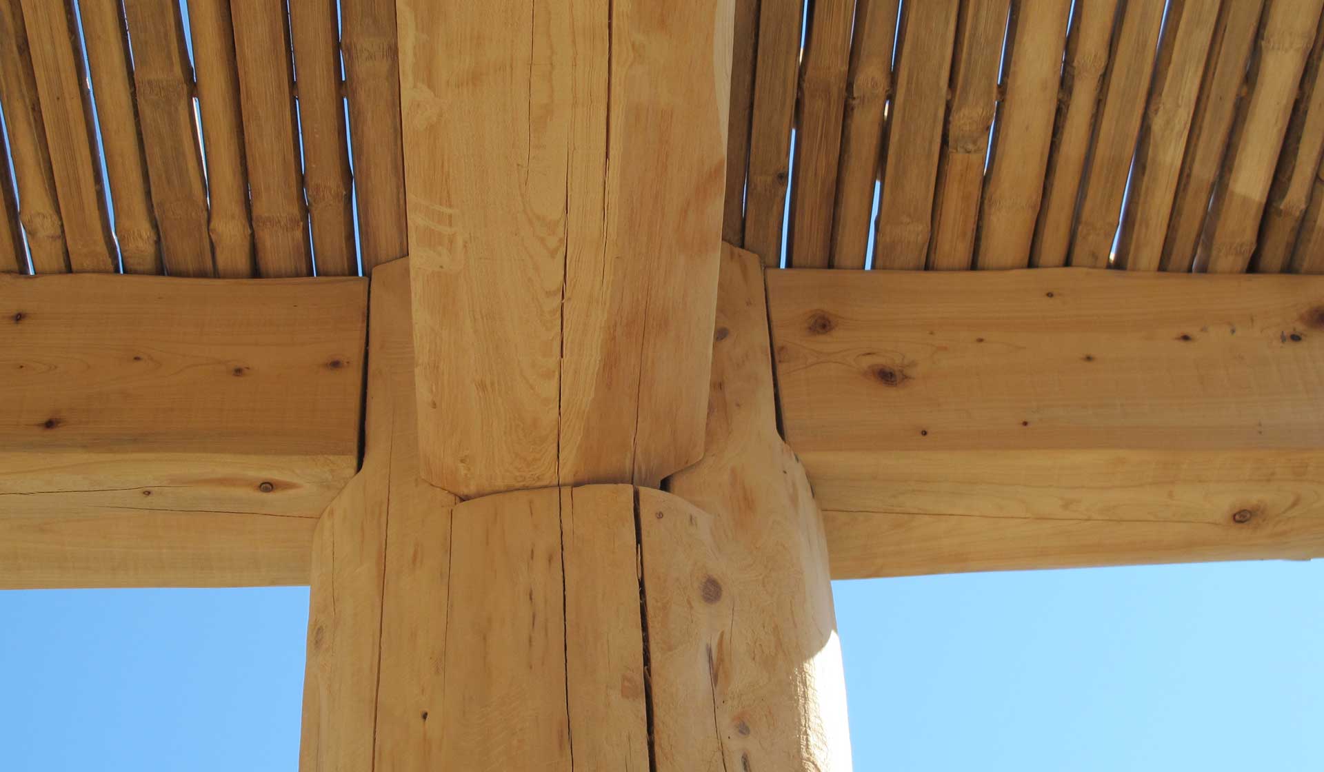 חיפוי במבוק סקוור מ קנה קש