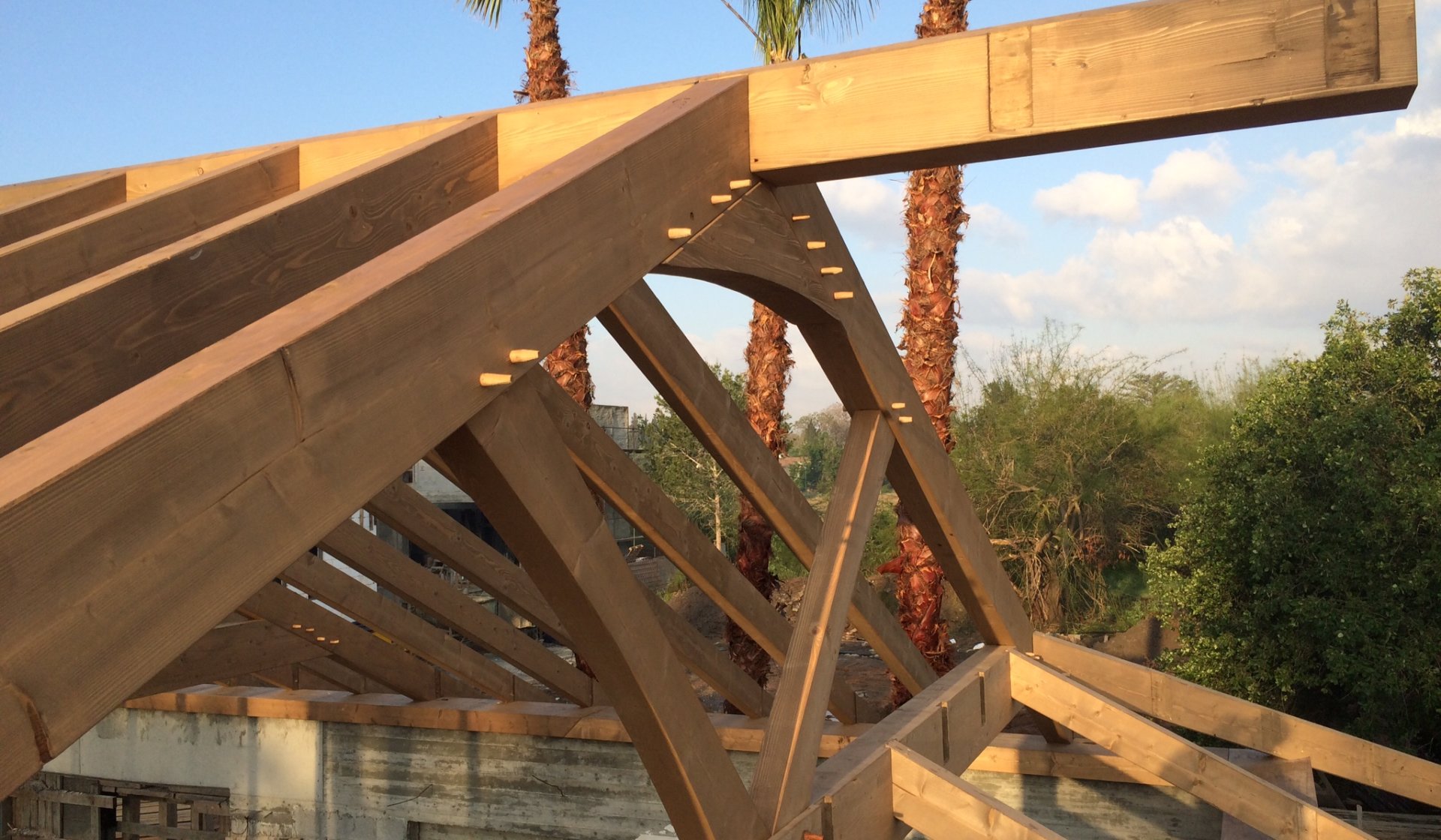 גג הולנדי גג רעפים