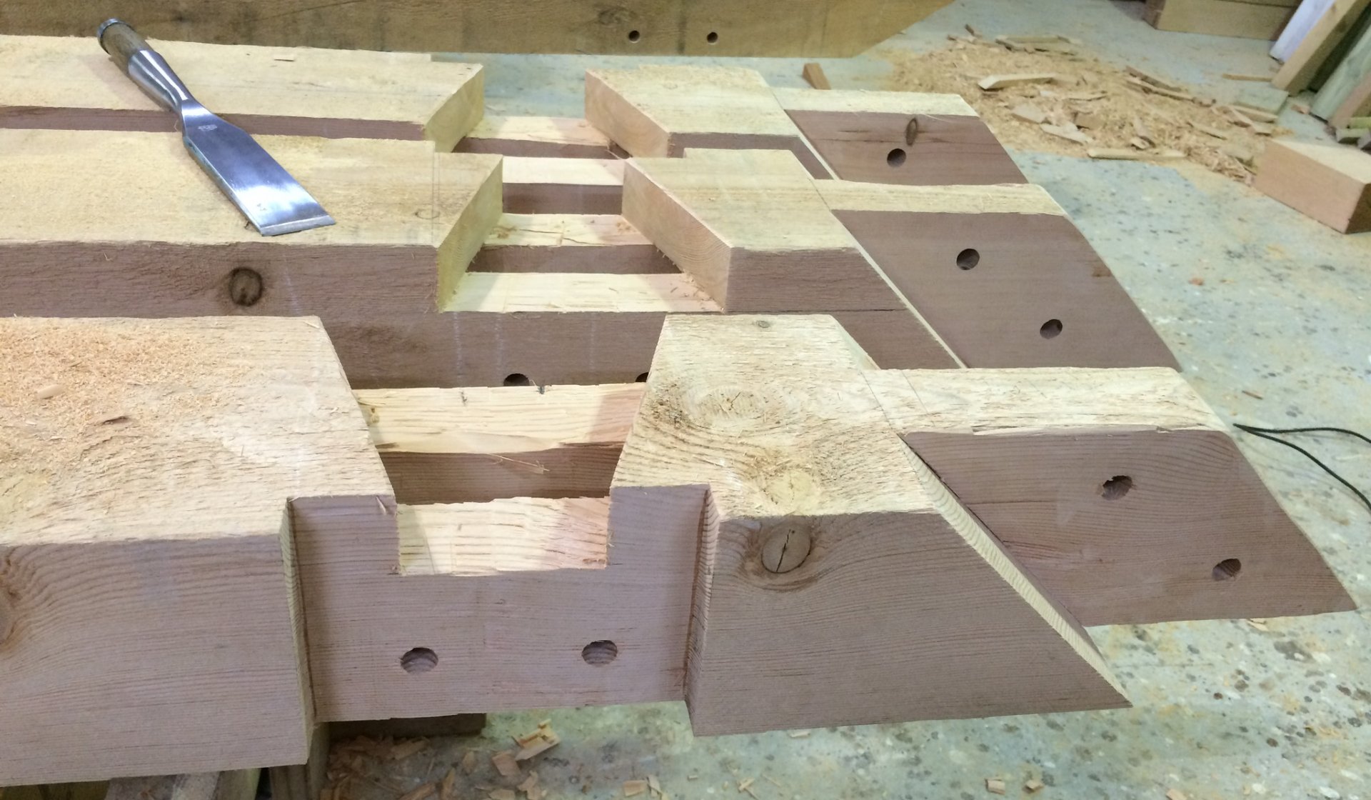 חיבורי מגרעות טימבר פריים