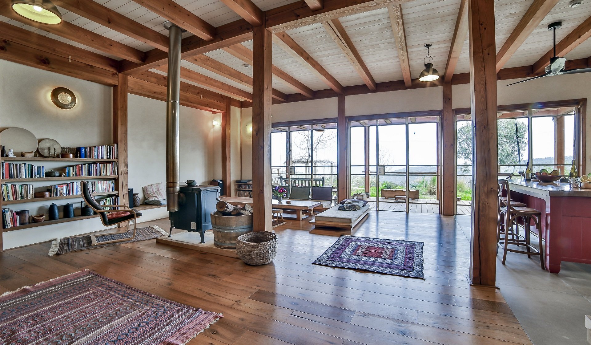 בית מחומרים טבעיים